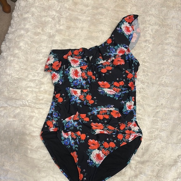 Black and Red One-Shoulder One Piece Swimsuit - Picture 1 of 1